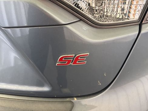 Used 2020 Toyota Corolla SE w/ Carpet Mat Package (TMS) FWD image 14