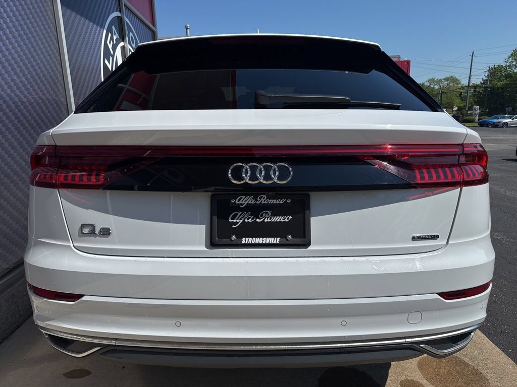 Used 2023 Audi Q8 Premium w/ Convenience Package AWD/4WD image 10