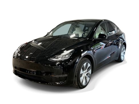 Certified 2023 Tesla Model Y AWD image 14