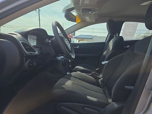 Used 2014 Dodge Dart SXT image 9