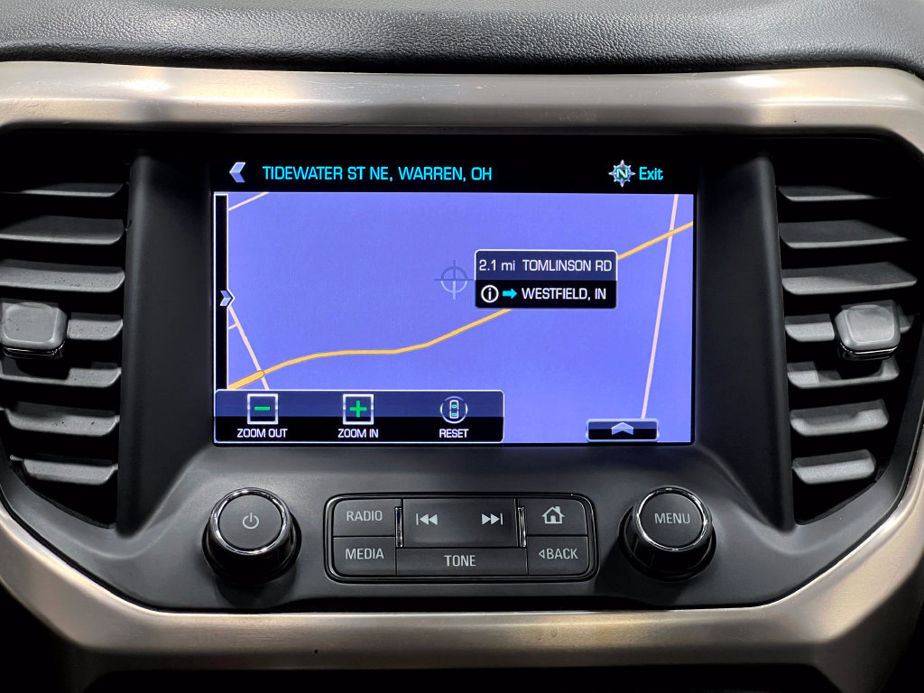 Used 2017 GMC Acadia Denali w/ Technology Package AWD/4WD image 11