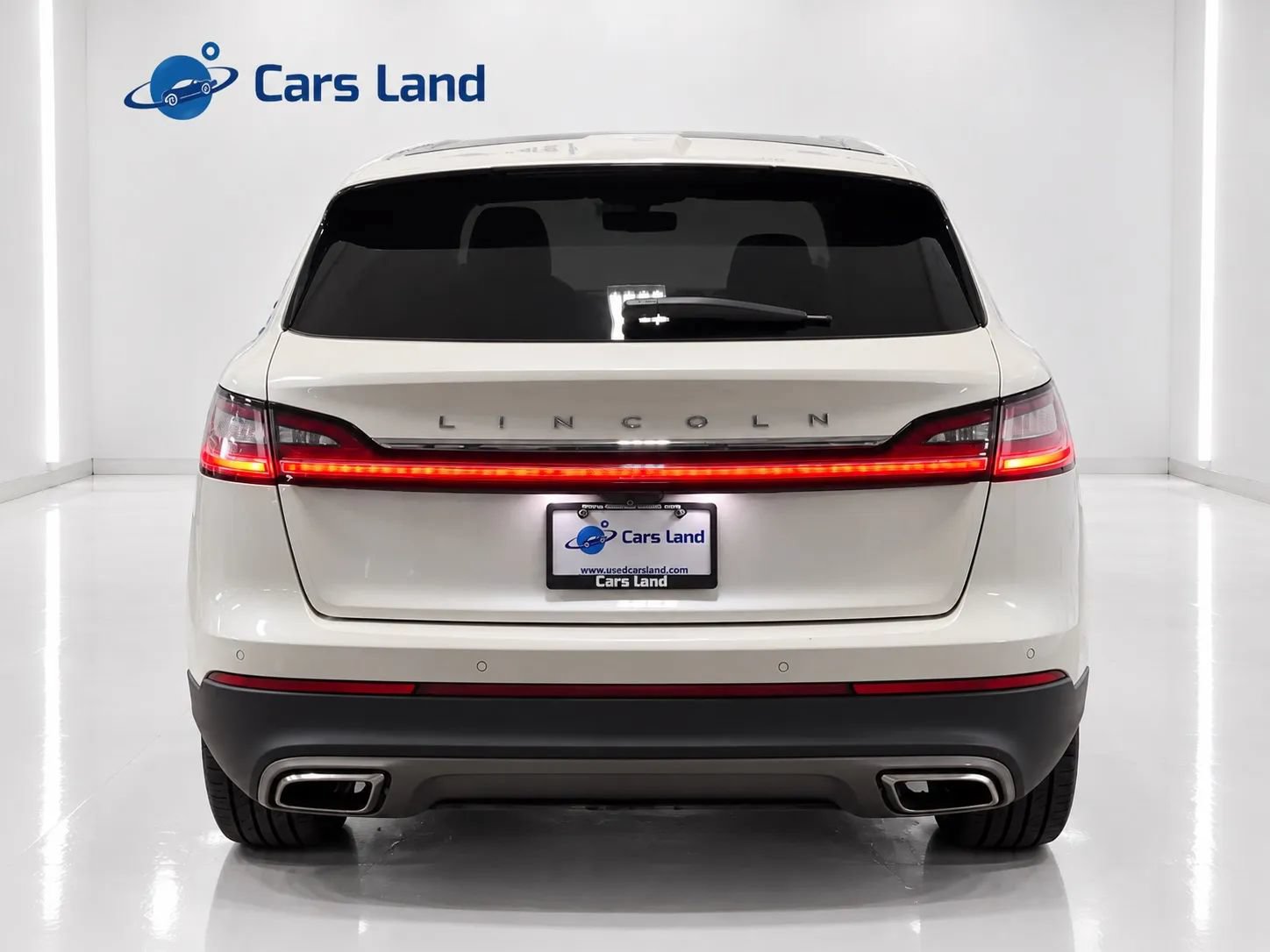 Used 2019 Lincoln Nautilus Reserve w/ Driver Assistance Package FWD image 4
