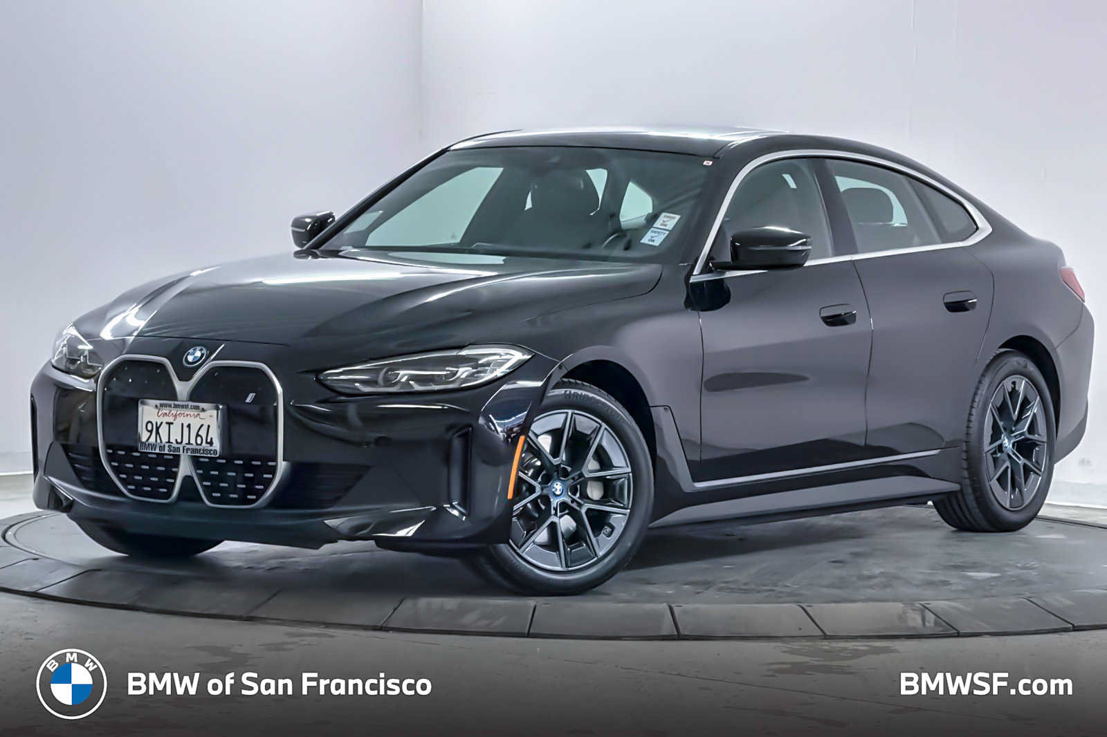 Used 2024 BMW i4 eDrive35 w/ Convenience Package RWD image 1