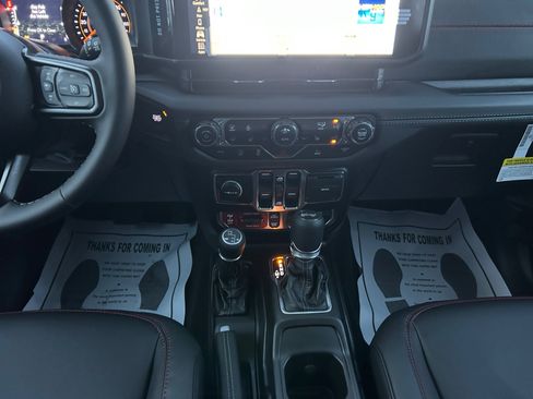 New 2026 Jeep Wrangler Rubicon w/ Technology Group image 11