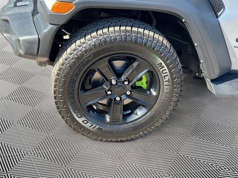 Used 2021 Jeep Wrangler Unlimited Sport image 33