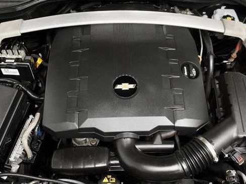 Used 2013 Chevrolet Camaro LT image 29