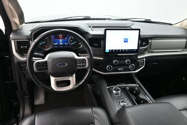Used 2024 Ford Expedition Max XLT AWD/4WD image 15