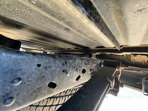 Used 2014 Ford F250 Platinum w/ FX4 Off-Road Package image 27