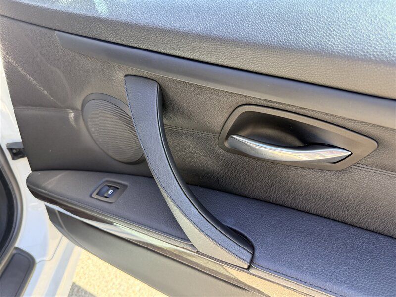 Used 2013 BMW 335i Coupe RWD image 27