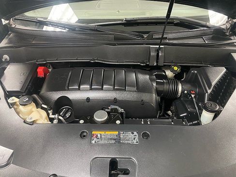 Used 2015 Chevrolet Traverse LT image 15