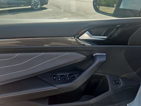 New 2025 Volkswagen Jetta SEL FWD image 14