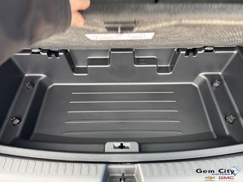 New 2026 GMC Acadia Denali Ultimate image 9