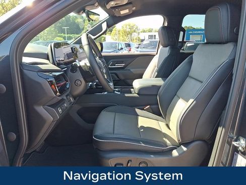 Used 2026 Chevrolet Silverado EV Trail Boss w/ Premium Package AWD/4WD image 2