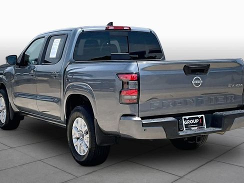 Used 2024 Nissan Frontier SV w/ SV Convenience Package AWD/4WD image 12