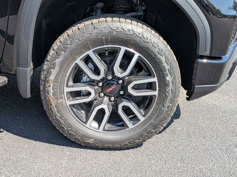 New 2026 GMC Sierra 1500 AT4 w/ AT4 Premium Package image 12