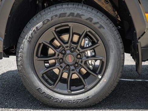 New 2026 Toyota Tundra Limited AWD/4WD image 17