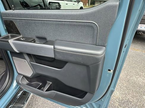 Used 2023 Ford F150 Lariat w/ Equipment Group 502A High image 18