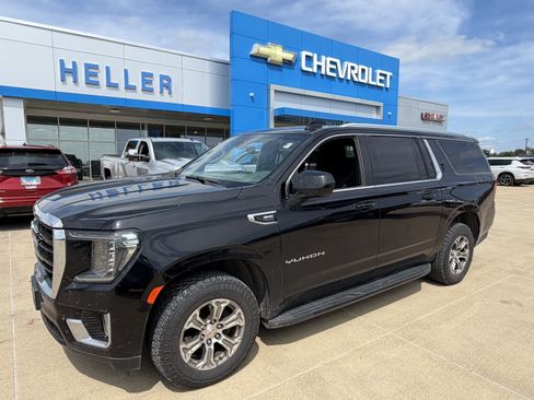 Used 2022 GMC Yukon XL SLE w/ Max Trailering Package AWD/4WD image 3