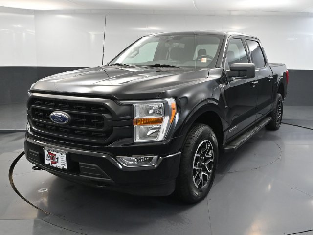Used 2022 Ford F150 XLT w/ Equipment Group 301A Mid AWD/4WD image 9