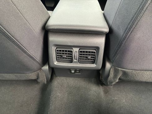 Used 2025 Toyota Camry LE image 25