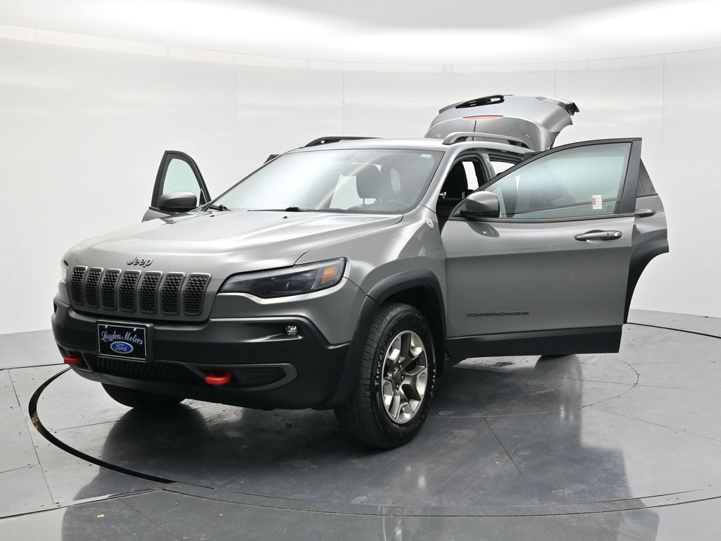 Used 2019 Jeep Cherokee Trailhawk w/ Cold Weather Group AWD/4WD image 52