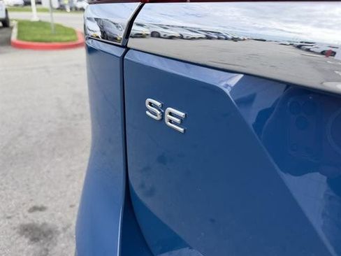 New 2026 Volkswagen Atlas SE image 11