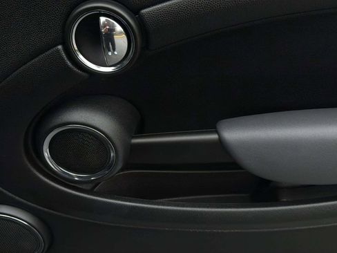 Used 2011 MINI Cooper Hardtop image 46