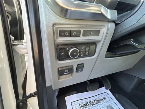 Used 2021 Ford F150 Lariat w/ Equipment Group 501A Mid image 20