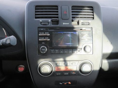 Used 2014 Nissan Leaf S w/ Charge Package FWD image 15