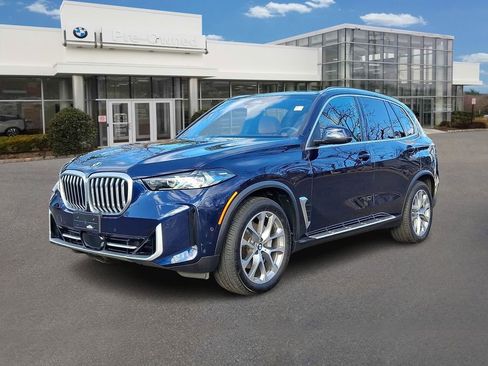 Certified 2024 BMW X5 xDrive40i w/ Premium Package AWD/4WD image 1