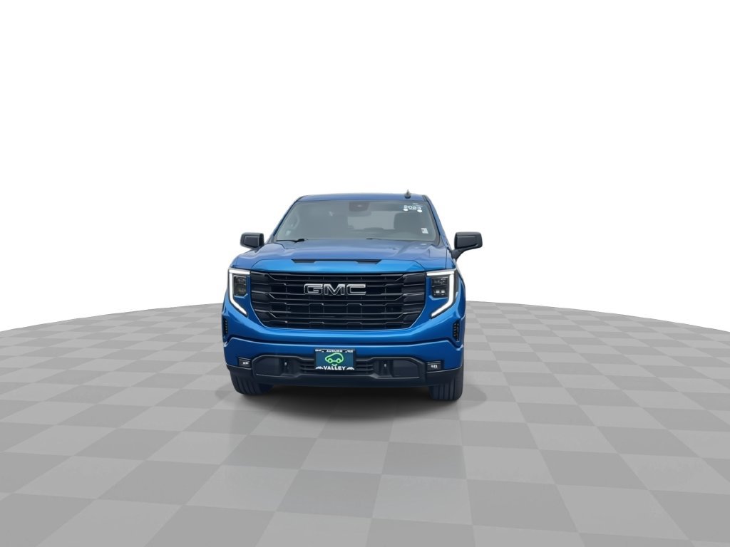 Certified 2023 GMC Sierra 1500 Elevation w/ LPO, Elevation Black Package AWD/4WD image 3