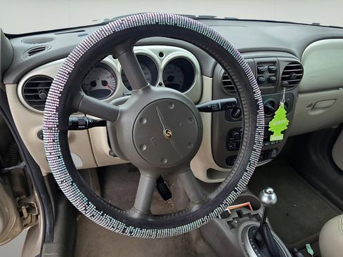 Used 2005 Chrysler PT Cruiser GT image 20