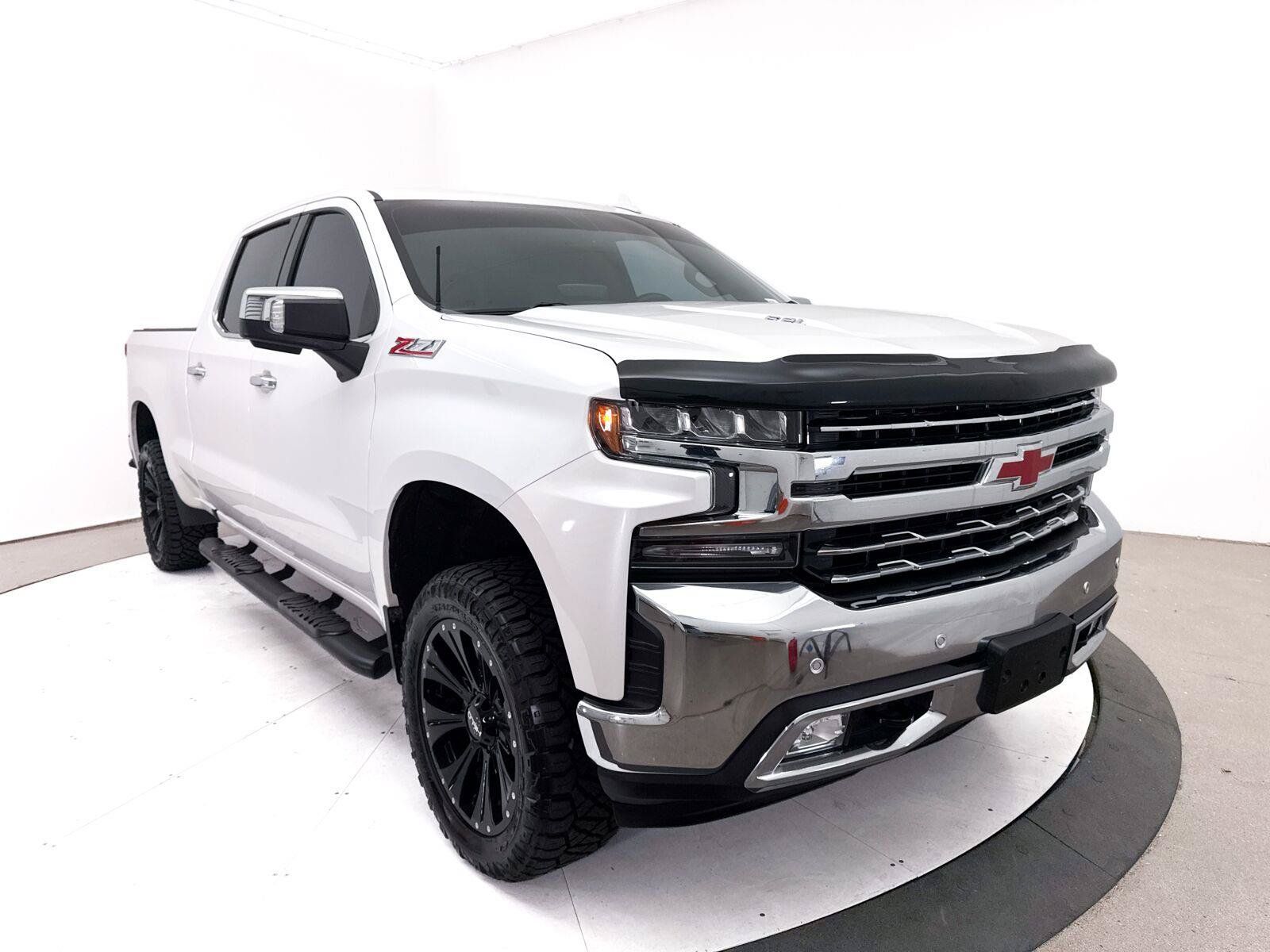Used 2020 Chevrolet Silverado 1500 LTZ w/ LTZ Plus Package AWD/4WD image 11