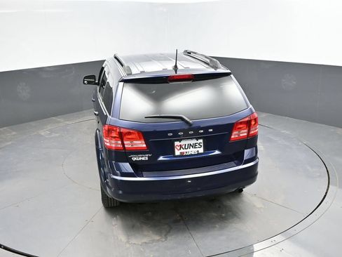 Used 2017 Dodge Journey SE FWD image 34