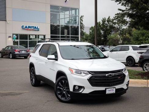 Used 2020 Chevrolet Traverse RS FWD image 3
