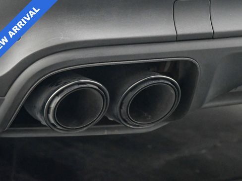 Used 2023 Porsche Cayenne Platinum Edition image 23