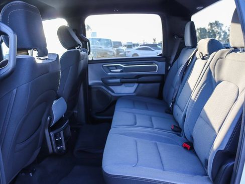 Used 2022 RAM 1500 Big Horn AWD/4WD image 21