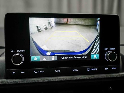 Used 2024 Honda CR-V Sport image 32