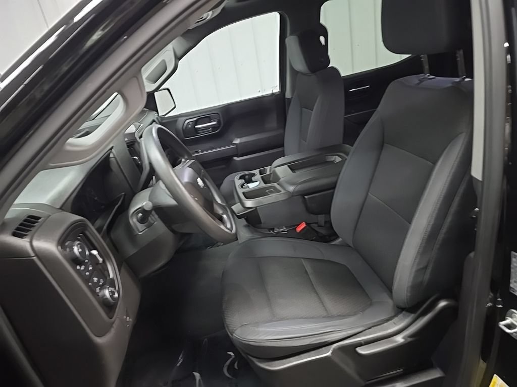 Used 2019 Chevrolet Silverado 1500 Custom w/ Custom Value Package AWD/4WD image 30