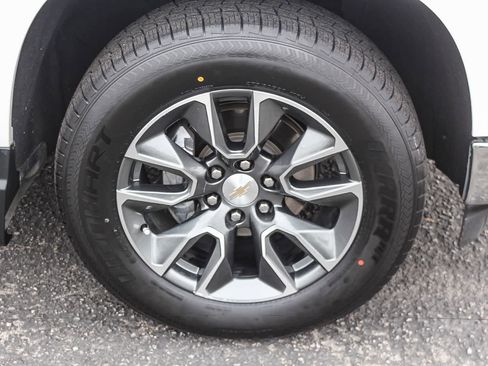 Used 2023 Chevrolet Silverado 1500 LT w/ Protection Package RWD image 13