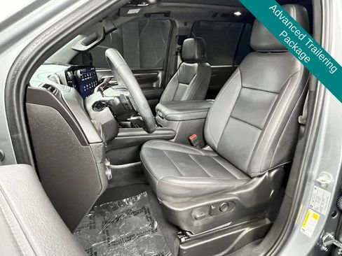 Used 2025 Chevrolet Tahoe Z71 w/ Comfort Package AWD/4WD image 7