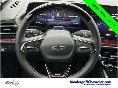 New 2026 Chevrolet Traverse RS FWD image 12