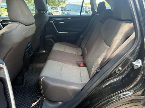 Used 2024 Toyota RAV4 XLE image 23