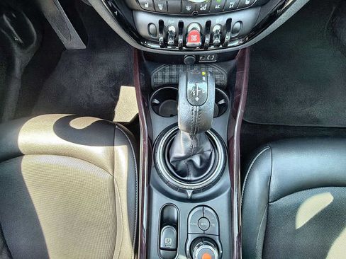 Used 2017 MINI Cooper Clubman S FWD image 25