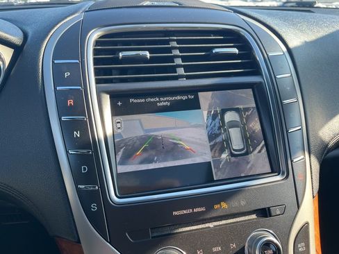 Used 2019 Lincoln Nautilus Reserve image 19