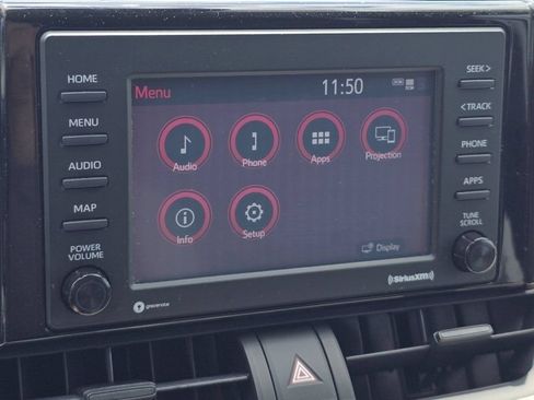 Used 2020 Toyota RAV4 XLE FWD image 5