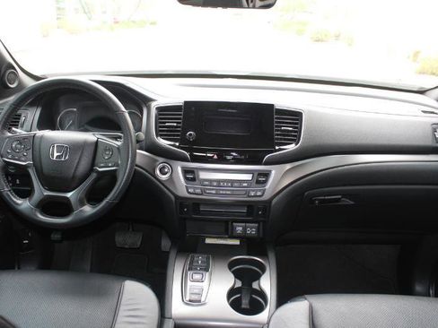 Used 2023 Honda Passport EX-L image 18