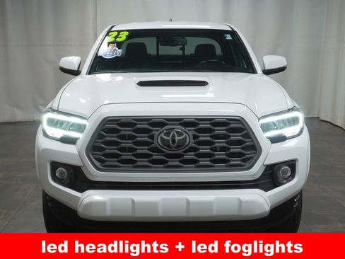 Used 2023 Toyota Tacoma TRD Sport w/ Technology Package image 8