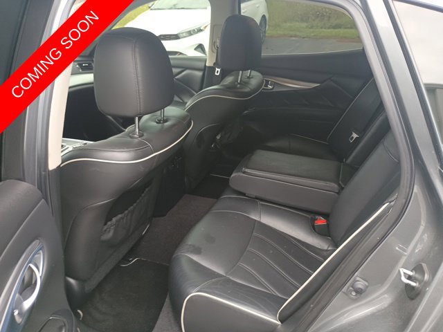 Used 2019 INFINITI Q70 Luxe RWD image 7