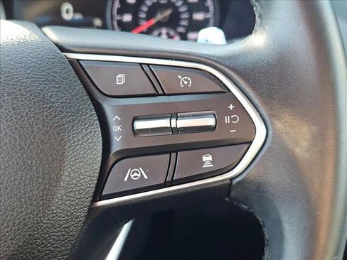 Used 2023 Hyundai Santa Fe SEL image 9